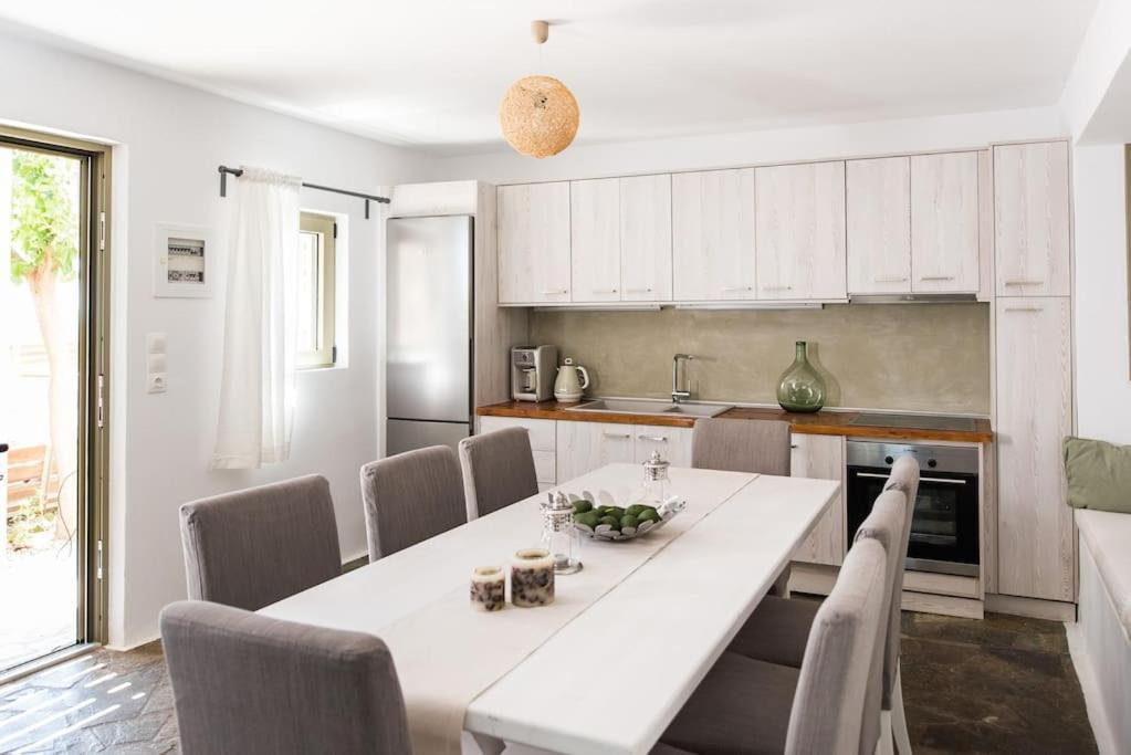 Villa Olvia 스파키아 외부 사진
