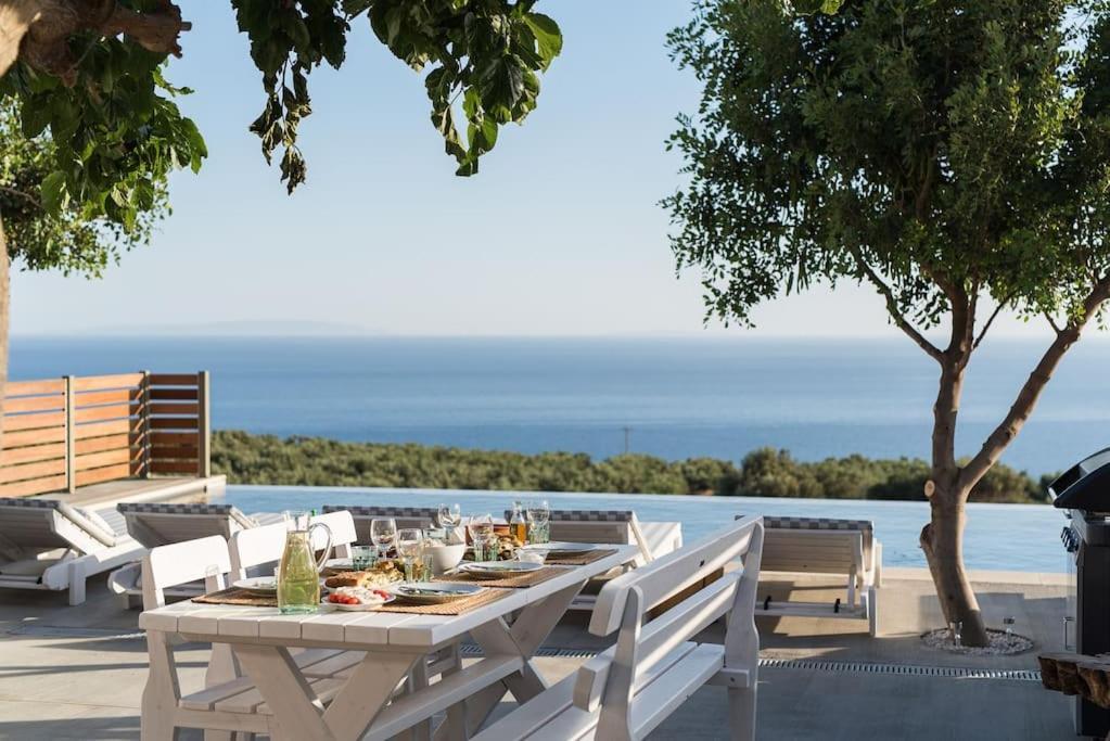 Villa Olvia 스파키아 외부 사진
