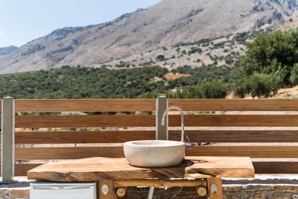 Villa Olvia 스파키아 외부 사진
