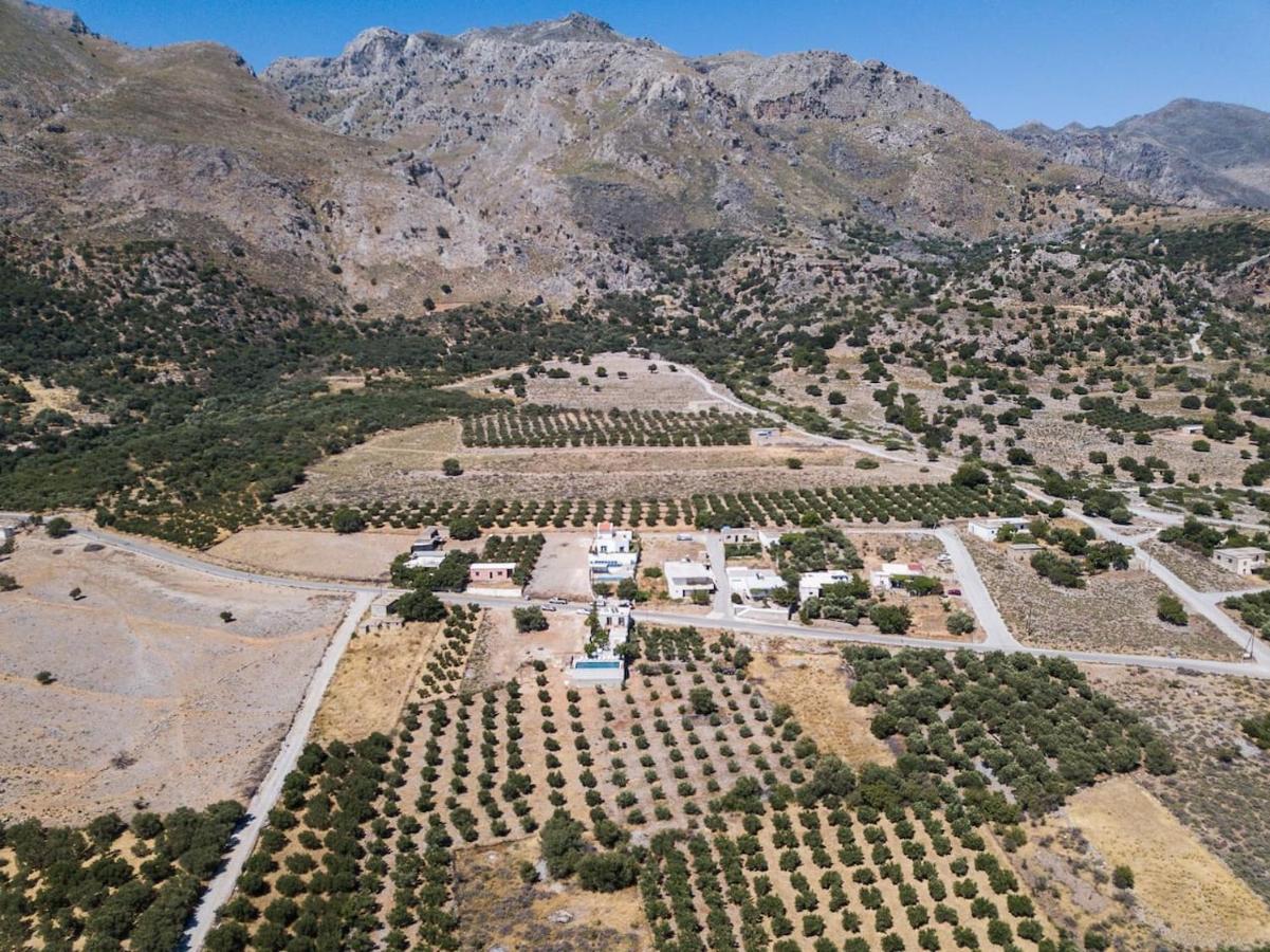 Villa Olvia 스파키아 외부 사진