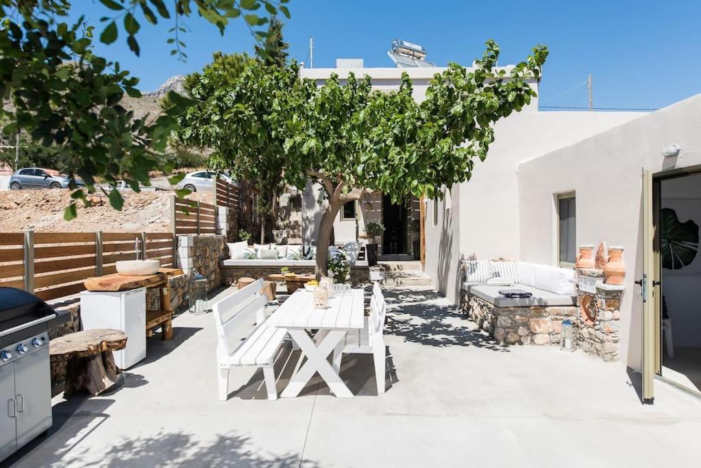 Villa Olvia 스파키아 외부 사진